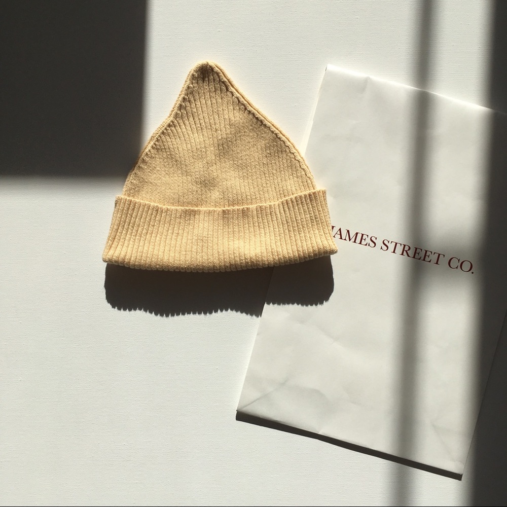 NWOT James Street Co. Port Beanie Butter
